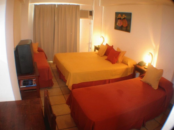 Altoparque Hotel Salta image 14