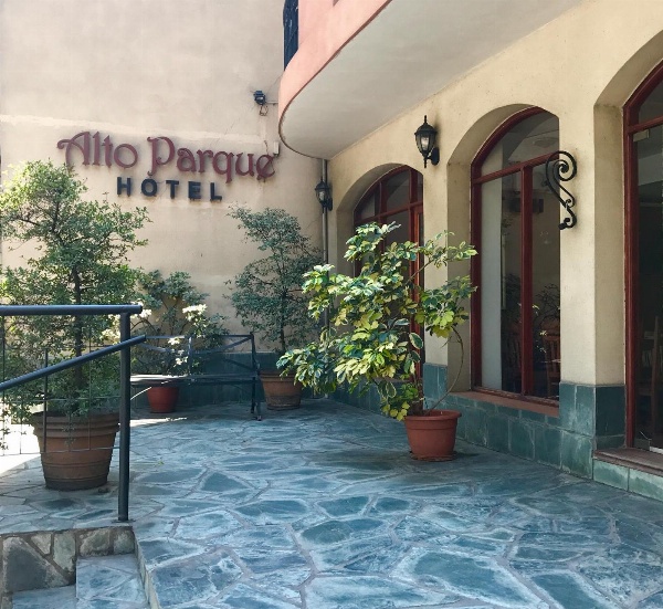 Altoparque Hotel Salta image 3